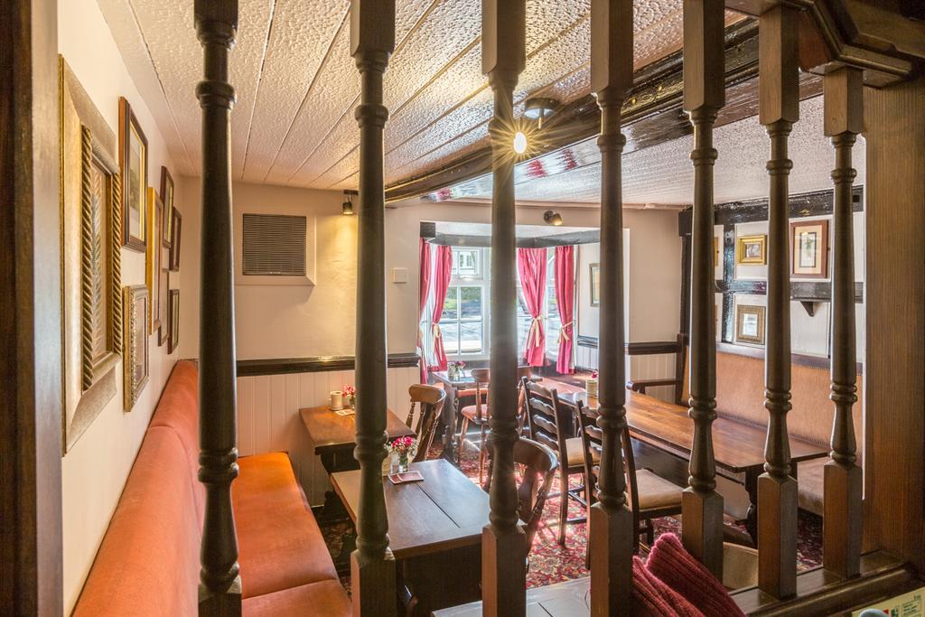 The Cross Keys Inn