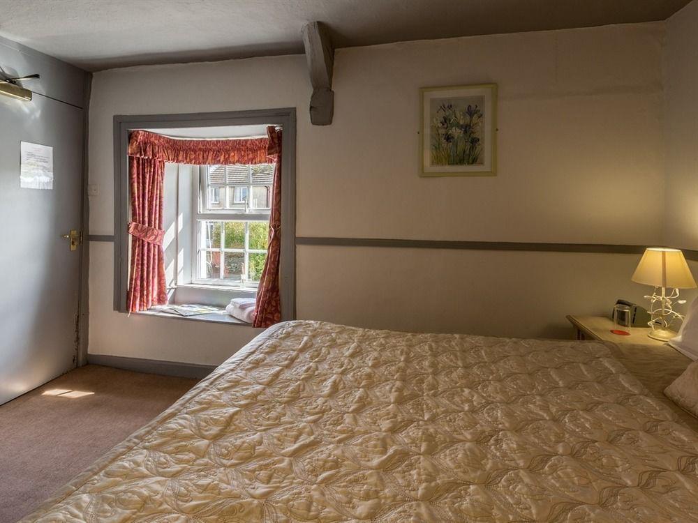 The Cross Keys 3*