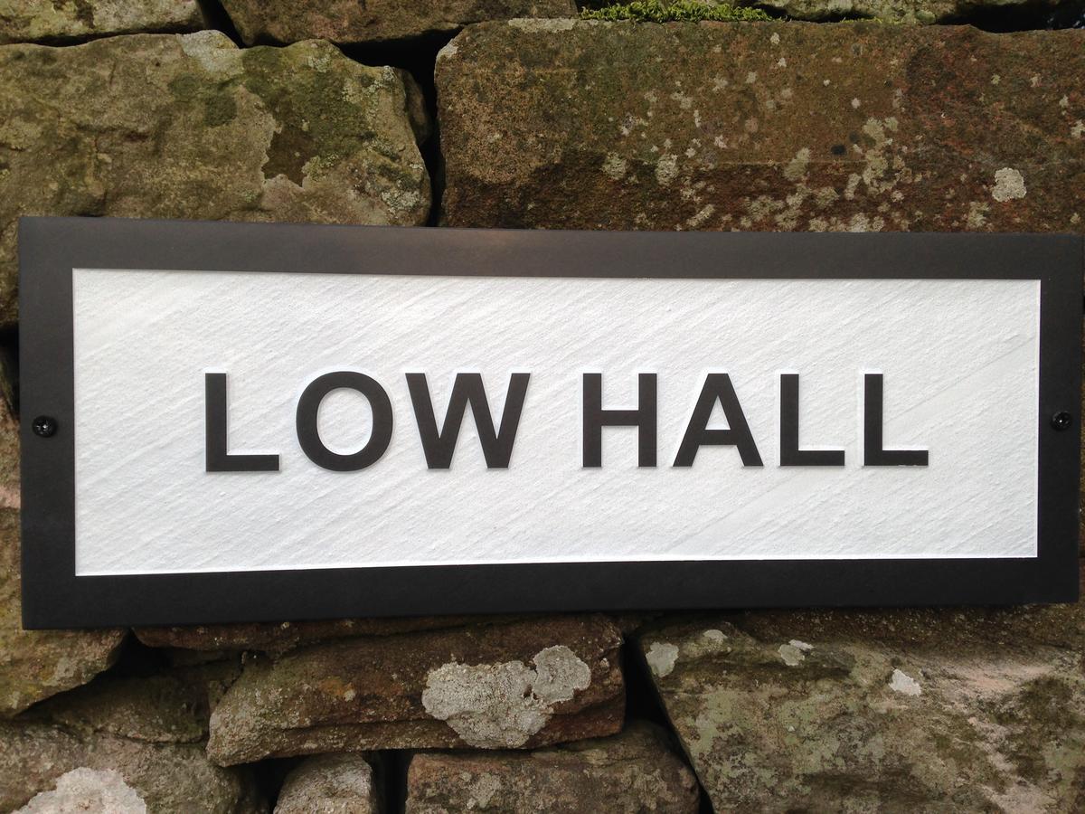Low Hall Country House *