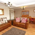 2 Mellfell View