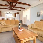 Tilly Mint Cottage