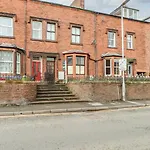 7 Lonsdale Terrace