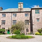 Johnby Hall