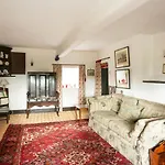 Johnby Hall