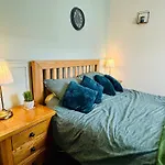 The Oaks Cottage