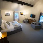 The Mardale Inn