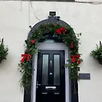 Cornerhouse Guesthouse