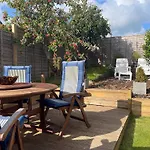 Fell View - Dog-Friendly House, Enclosed Garden & Great Views