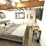 Swallow Barn