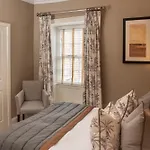 Roundthorn Country House & Luxury Apartments