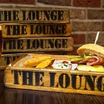 The Lounge Hotel & Bar