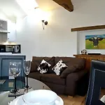 Daisy Cottage