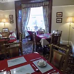 Glendale Guest House