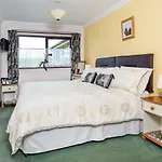 B&B Meadow View
