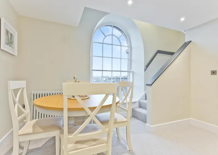 Sandgate Chapel - Self Check In Apartments