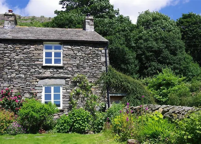 Thomas Cottage