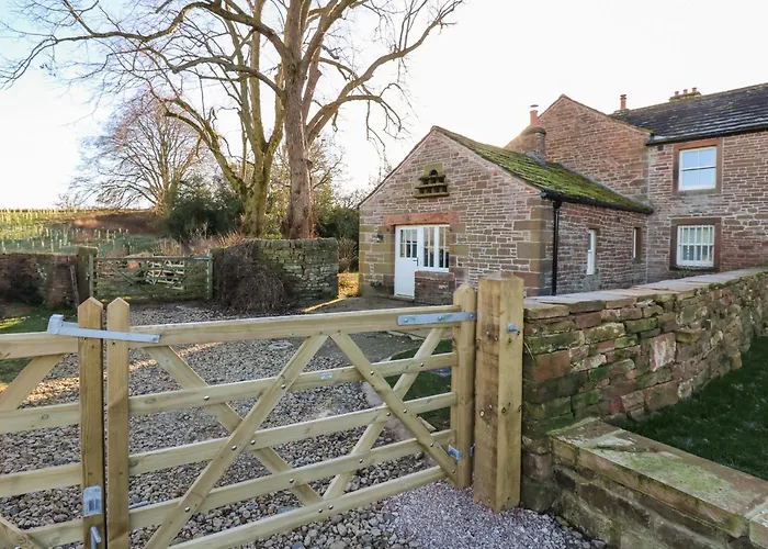 Luham Cottage
