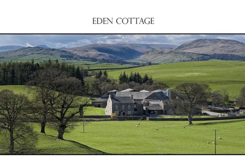 Holiday home District Romantic Get Away In 1 Acre Gardens Off M6 *