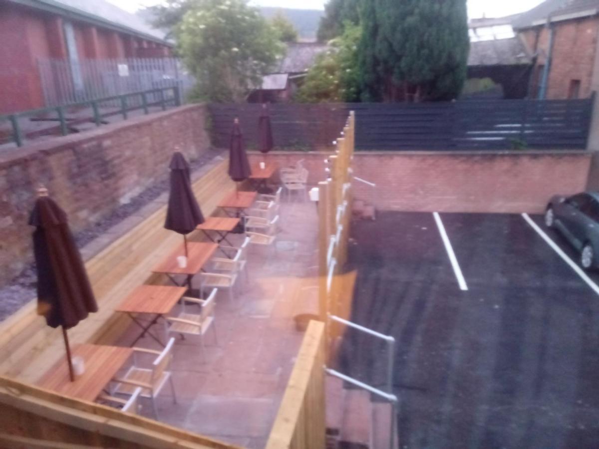 The Castlegate Arms 2*