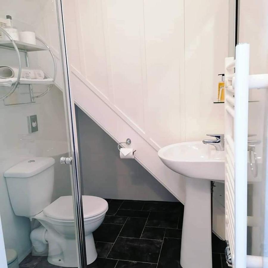 Bed & Breakfast Abbey House 4*