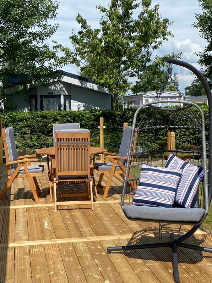 Serenity Holiday Not For Use By Contractors *