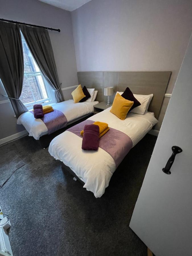 The Castlegate Arms 2*