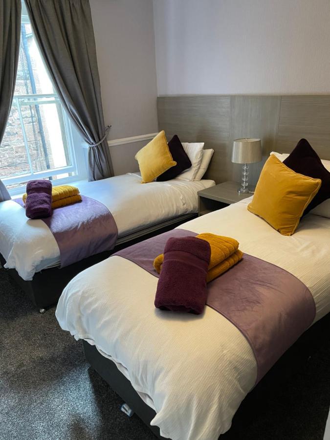 The Castlegate Arms 2*