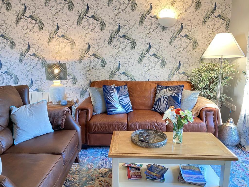 District In 1 Acre Gardens Off M6 Country house Penrith
