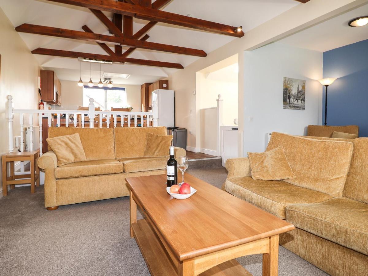 Tilly Mint Holiday home