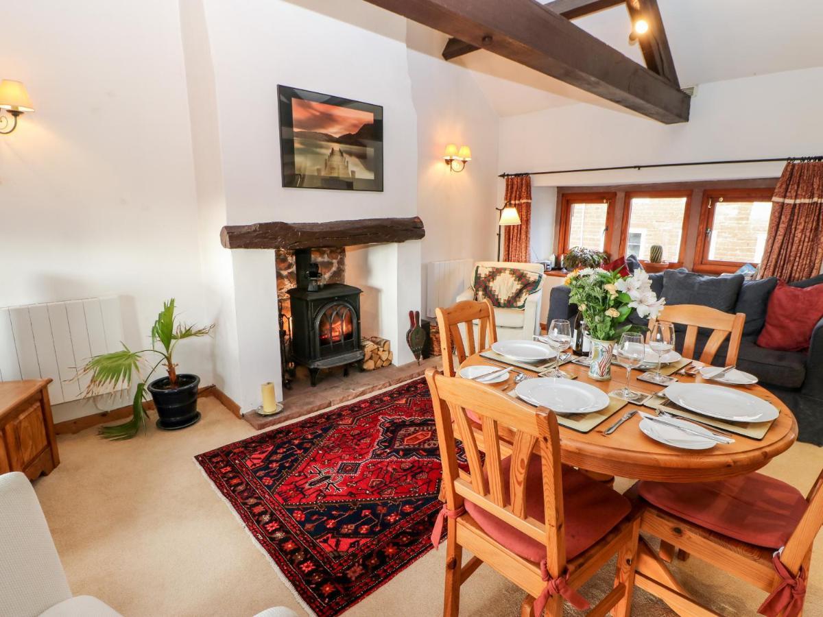 Holiday home 1 Yew Tree *