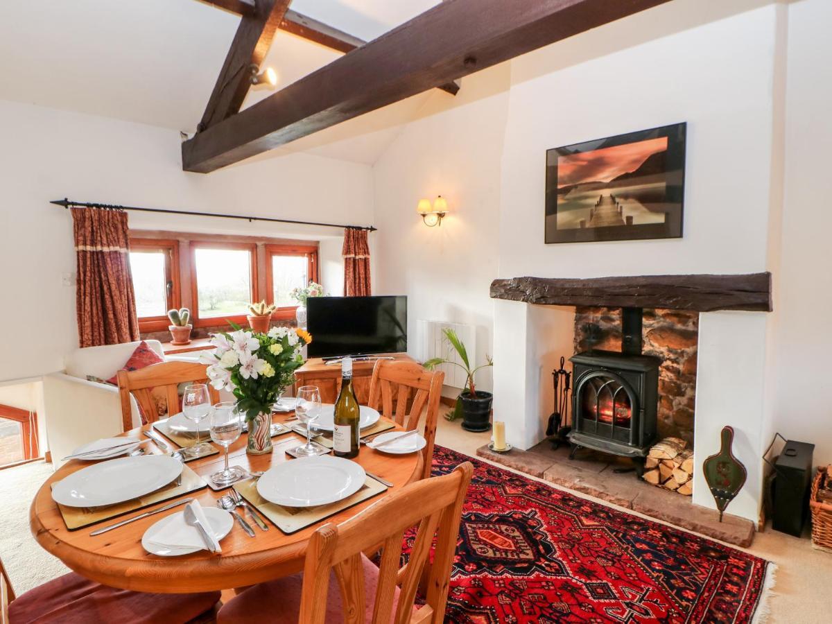 Holiday home 1 Yew Tree
