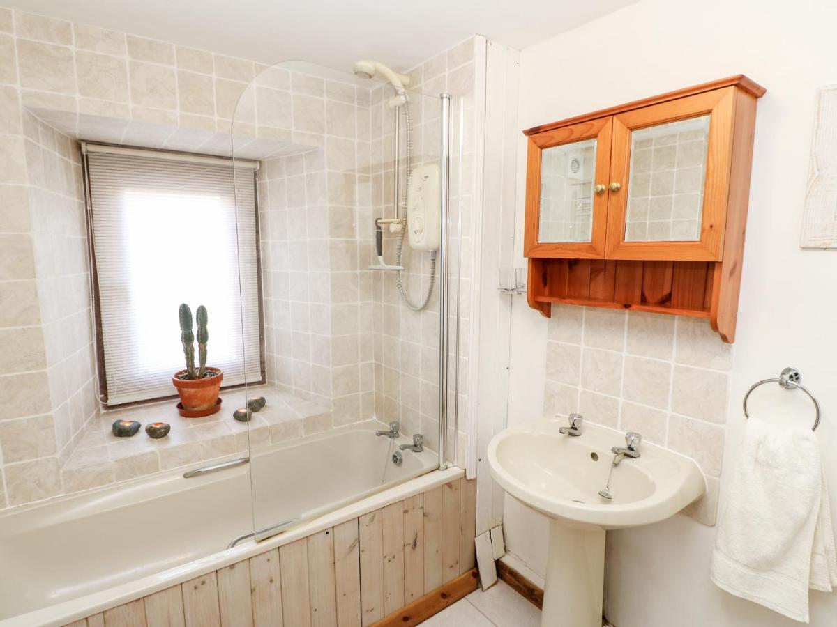 1 Yew Tree * Penrith
