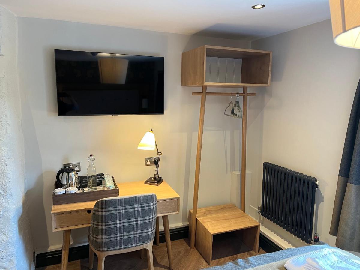 Inn Queens Head Inn, Tirril
