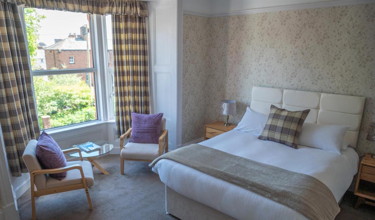 Albany House 4* Penrith