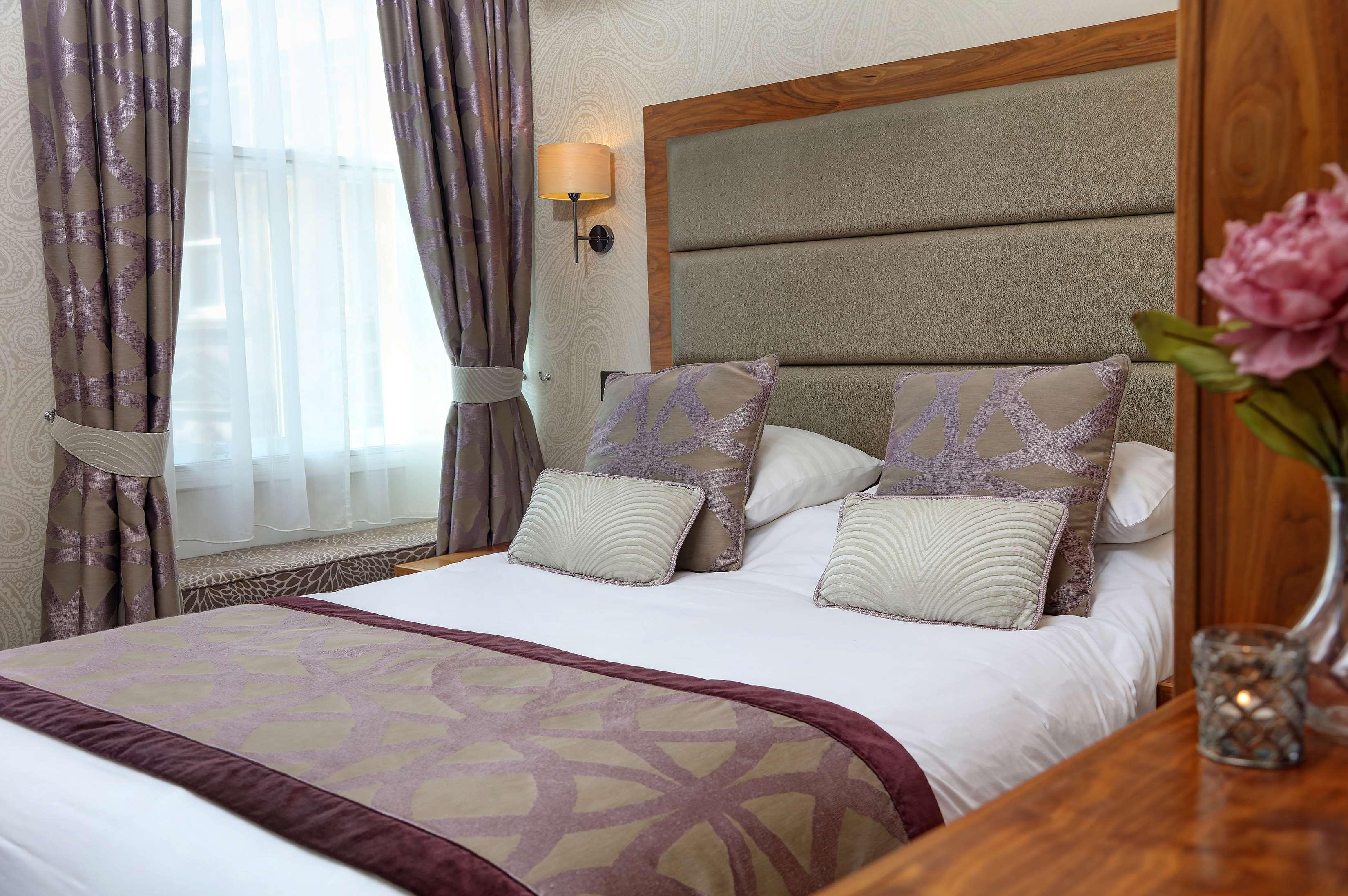 The George Hotel