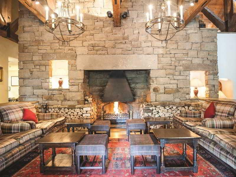 North Lakes And Hotel 4*