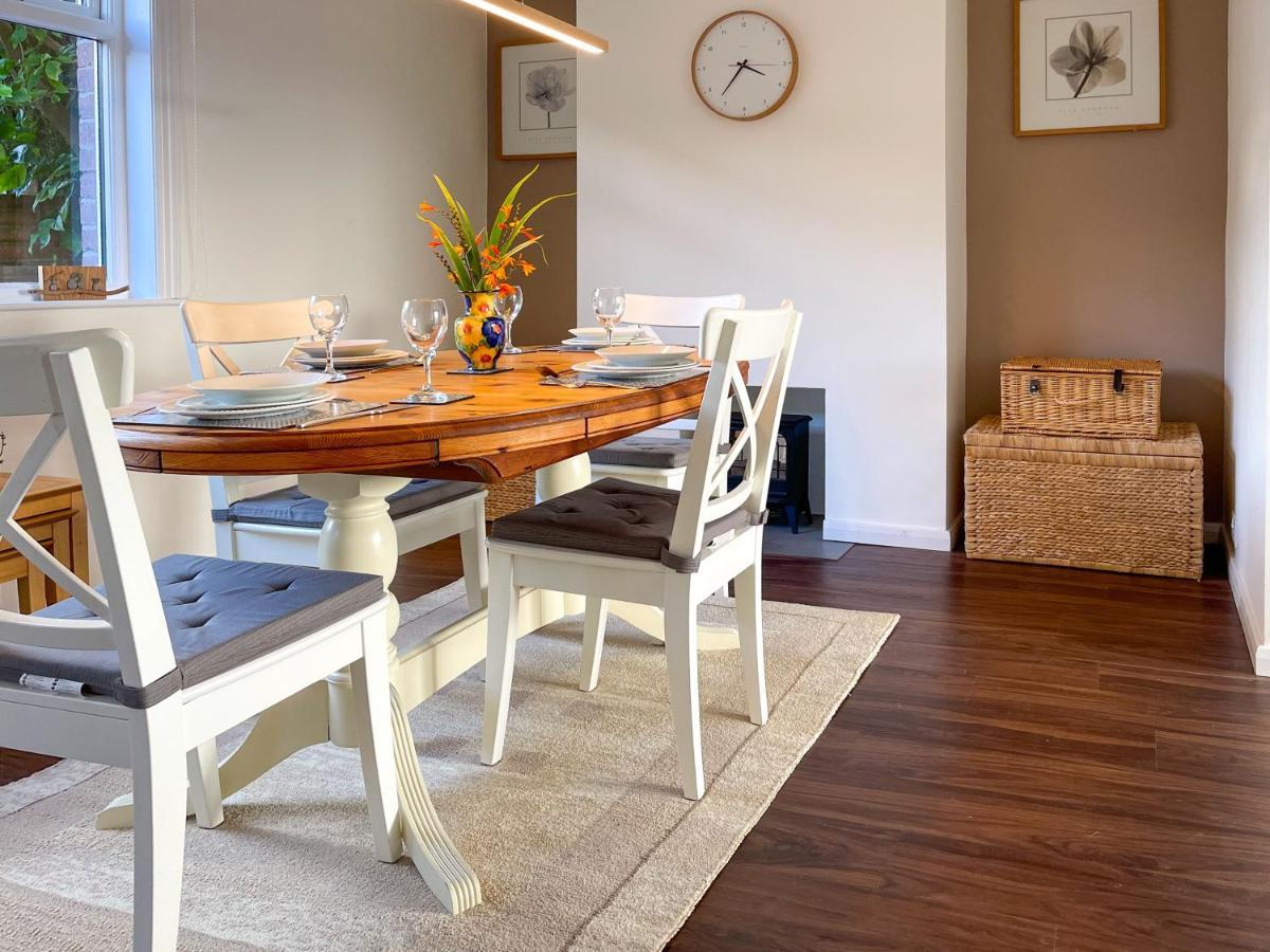 Fell View - Dog-friendly House, Enclosed Garden & Great Views Holiday home Penrith