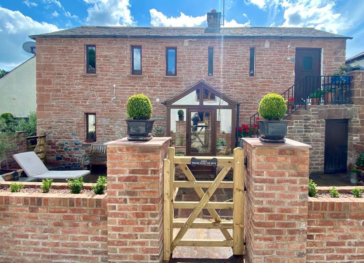 Homestay Swallow Barn Penrith