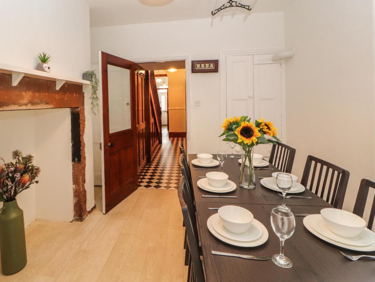 7 Lonsdale Terrace Holiday home *