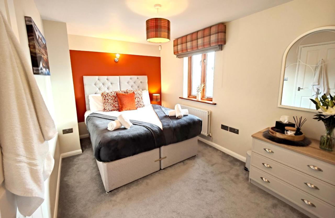 Yewtree House