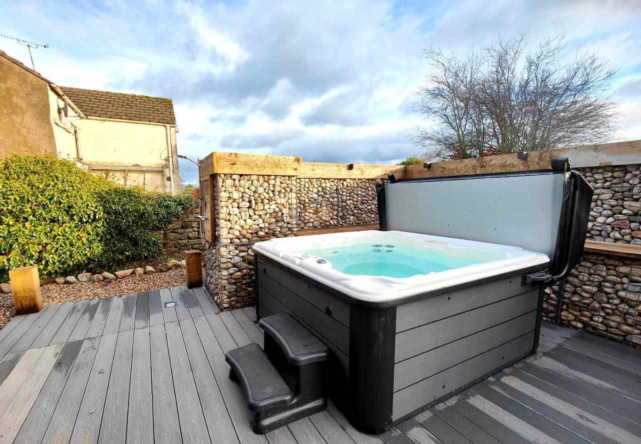 Yewtree House Holiday home *