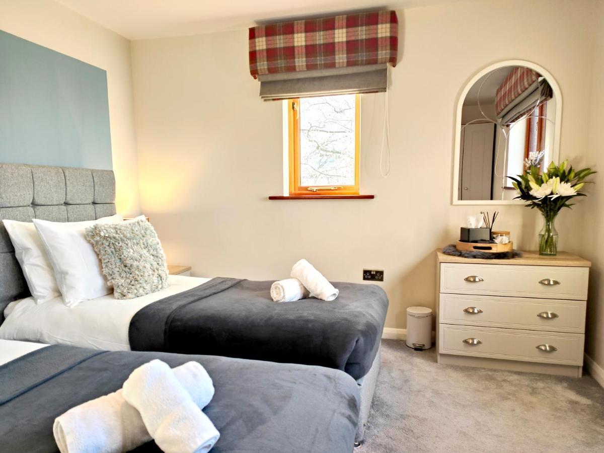 Yewtree House Holiday home *