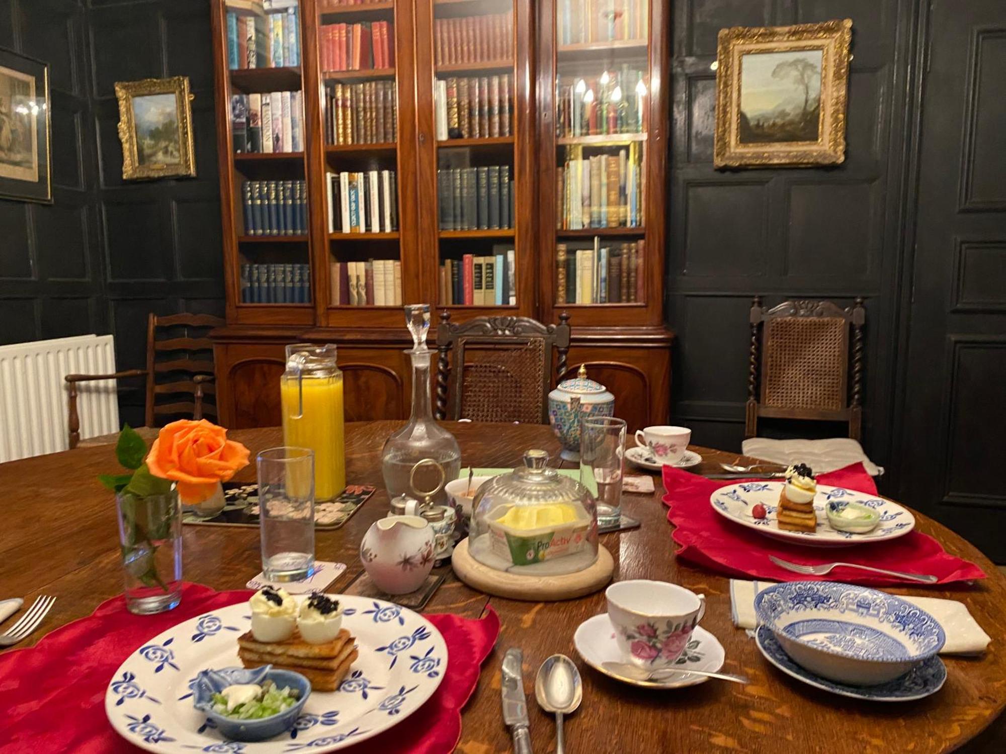 The Great Hall Bed & Breakfast 4*
