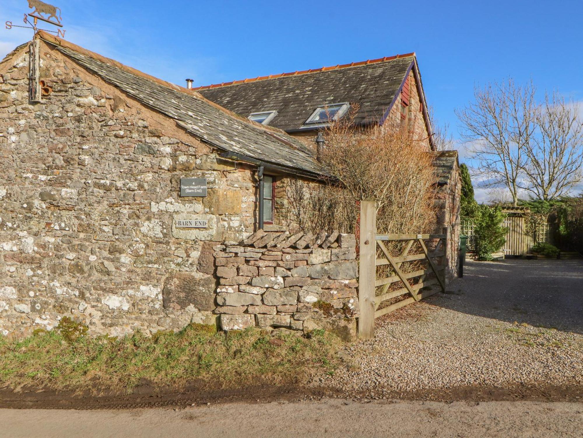 Barn End Holiday home *