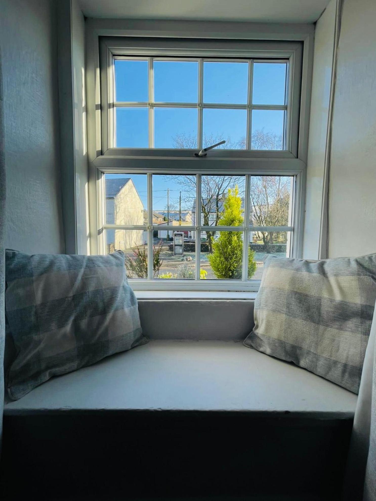 Inn Cross Keys *