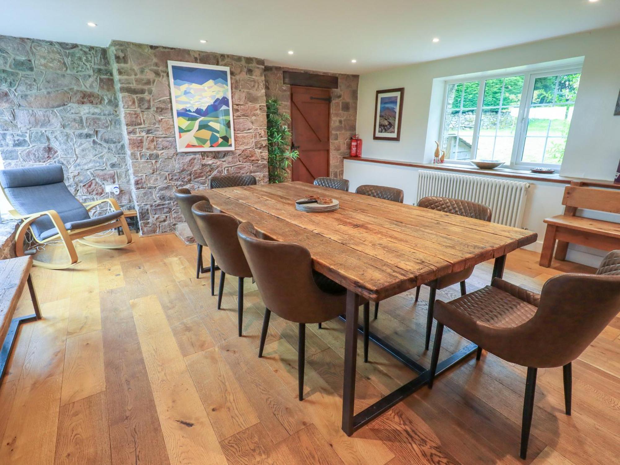 Flaska House Holiday home *