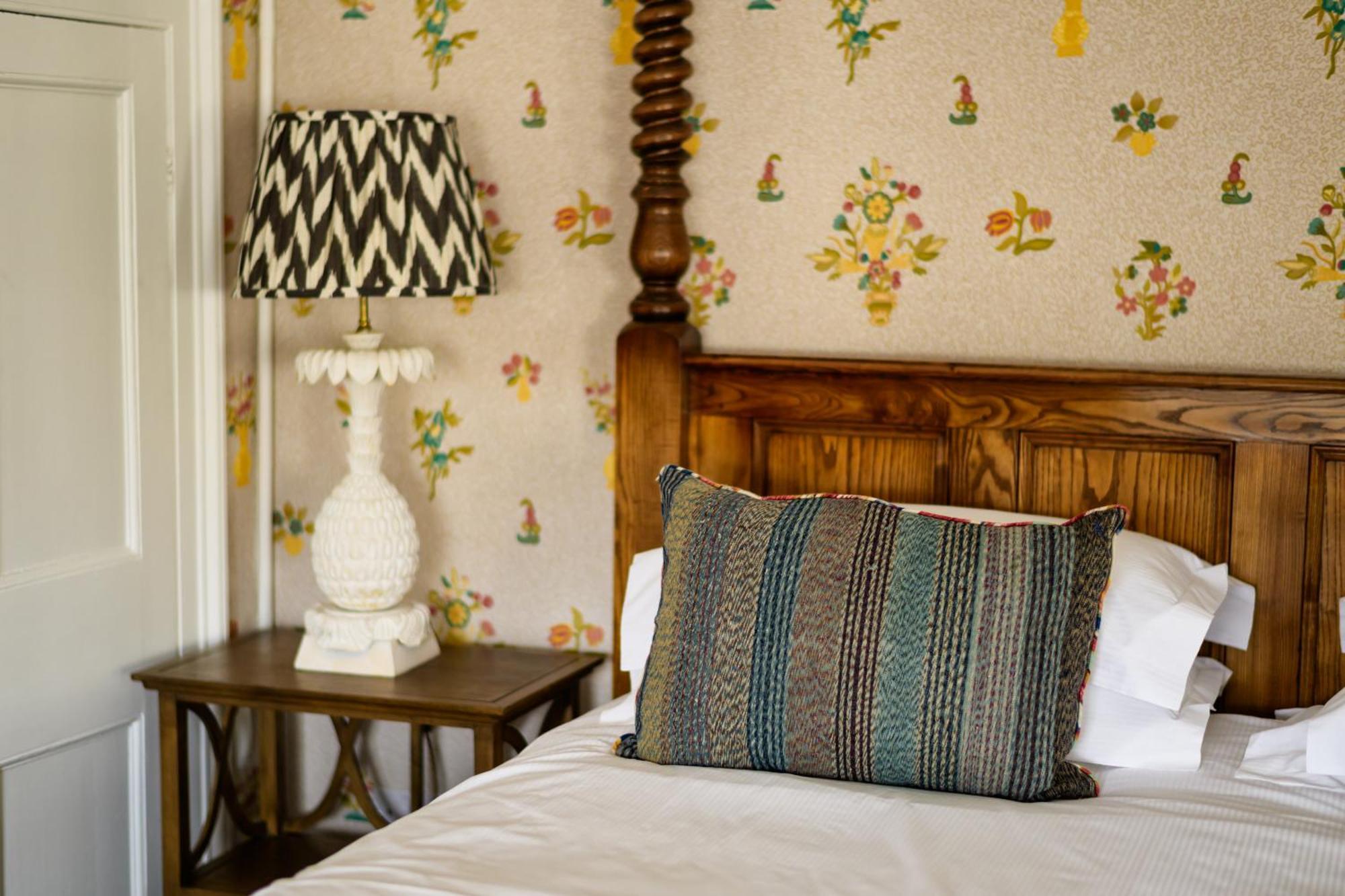Queen's Head Askham Inn *