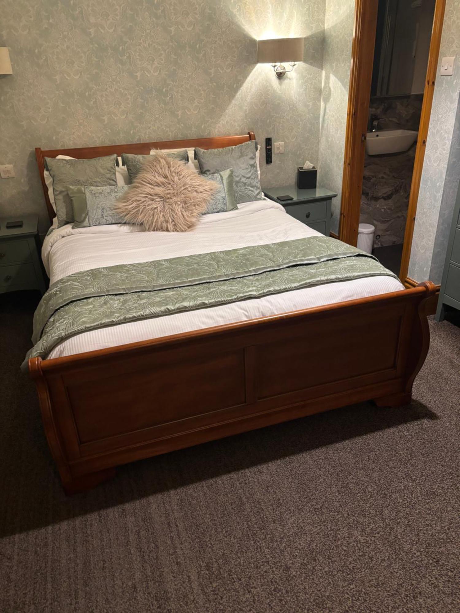 Brooklands Guest house