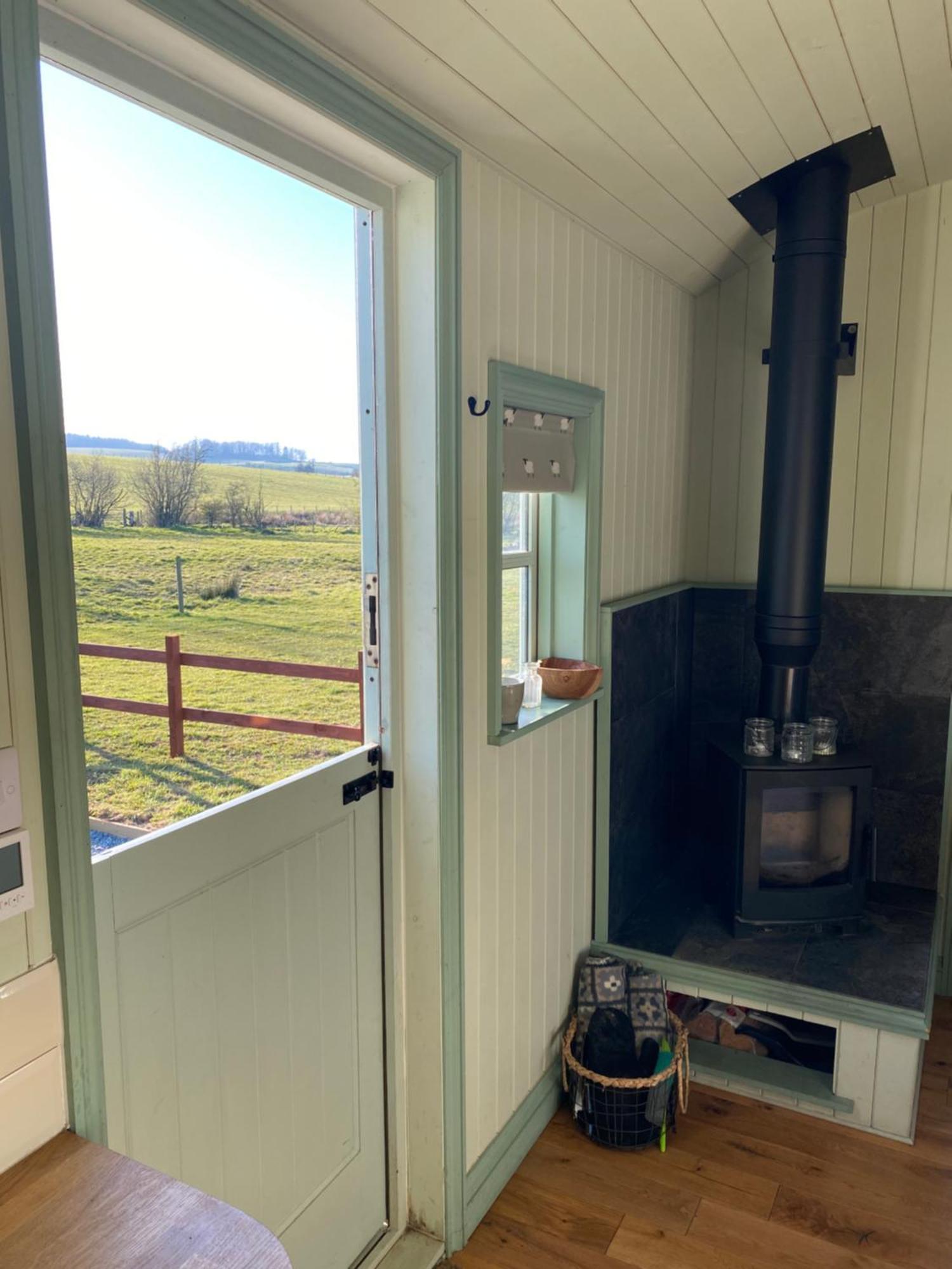 Chalet Sunset Snug Shepherd Hut Penrith