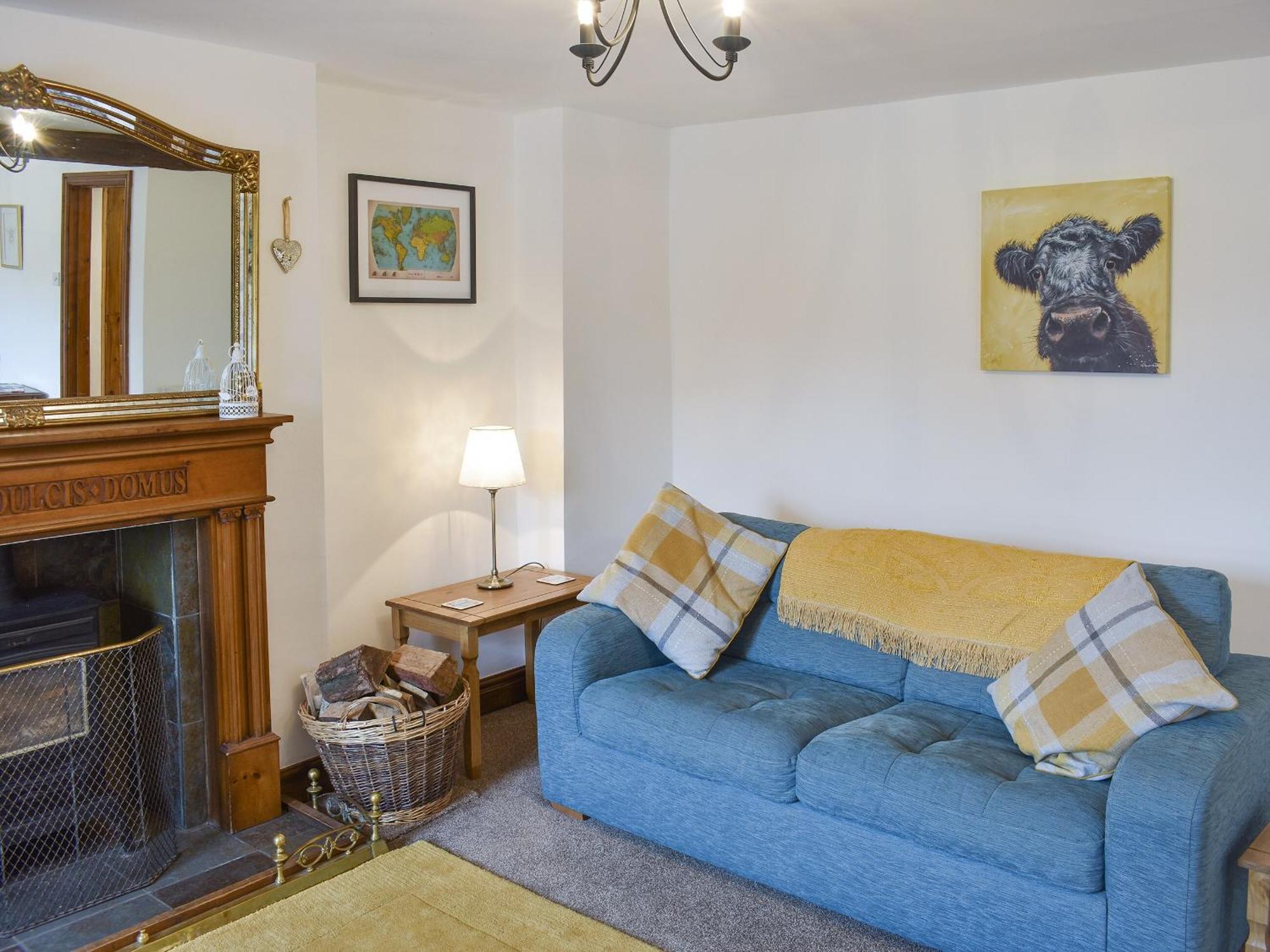 Bumblebee Nook Holiday home *